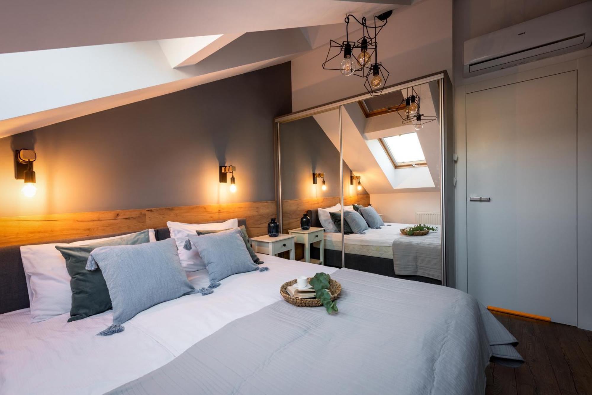 Two-Bedroom Apartment Air conditioning